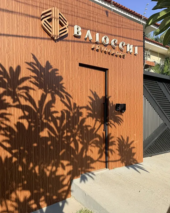 Fachada da sede do Baiocchi Advogados, em Goiânia
